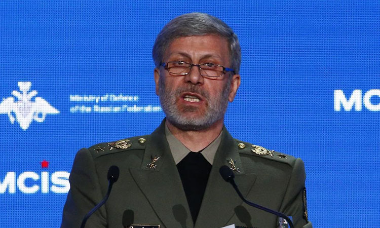 Bộ trưởng Quốc phòng Iran Hatami phát biểu tại một sự kiện ở Moskva, Nga tháng 4/2018. Ảnh: Reuters.
