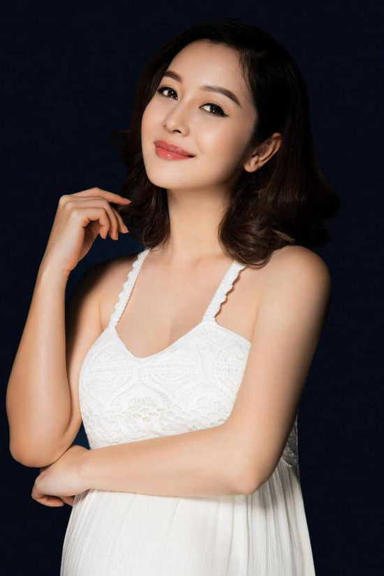 Những bà bầu gợi cảm của showbiz Việt