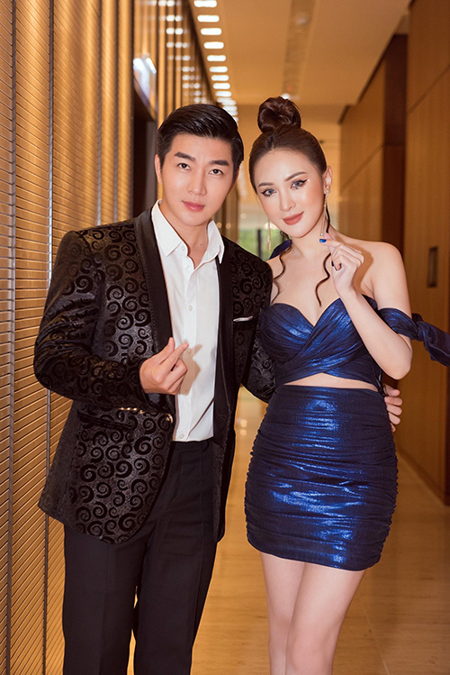 Cả hai là bạn bè thân thiết nhiều năm nay và thường xuyên đồng hành tại các sự kiện giải trí.