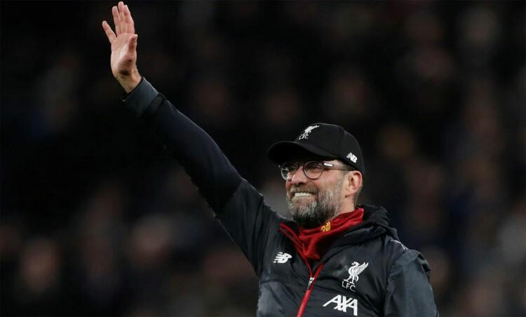 Klopp và các học trò đang hướng đến mùa giải bất bại cũng như chức vô địch. Ảnh: Reuters 