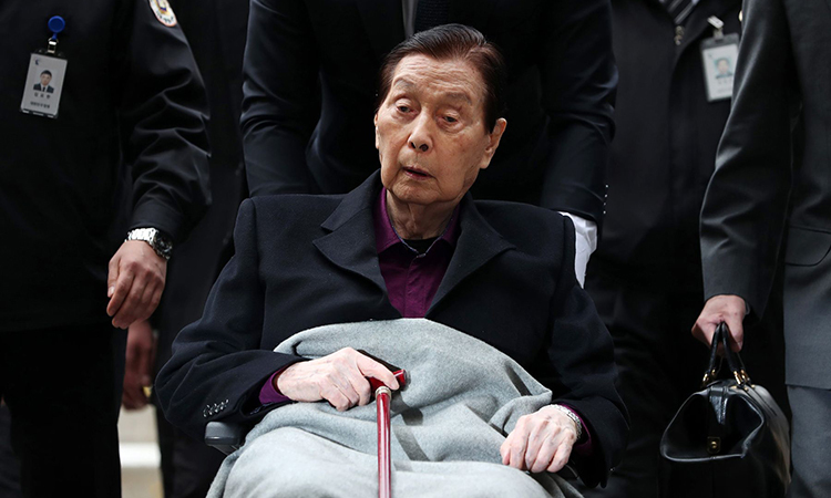 Ông Shin Kynk-ho xuất hiện tại Seoul hồi tháng 3/2017. Ảnh: Bloomberg