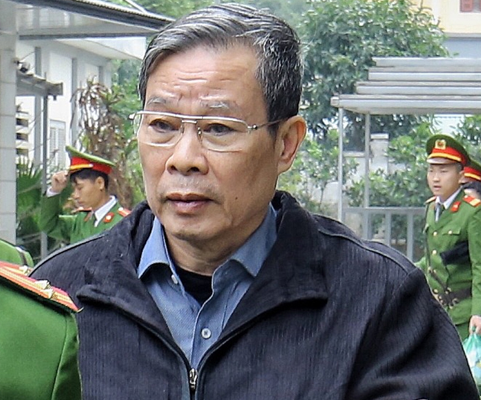 Ông Nguyễn Bắc Son sau khi nhận bản án tù chung thân, ngày 28/12/2019. Ảnh: Giang Huy.