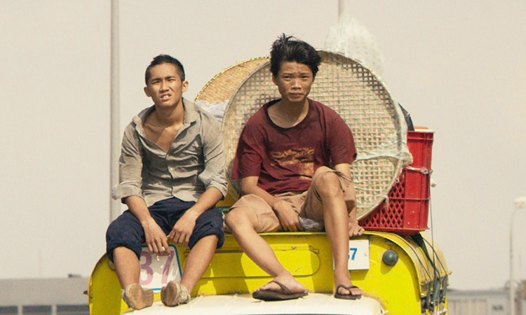 Một cảnh trong phim Ròm. Ảnh: HK Film.