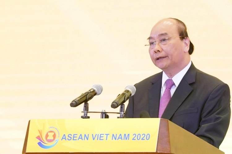 Thủ tướng Nguyễn Xuân Phúc phát biểu tại Lễ Khởi động năm Chủ tịch ASEAN của Việt Nam hôm nay tại Hà Nội. Ảnh: Hà Trung.