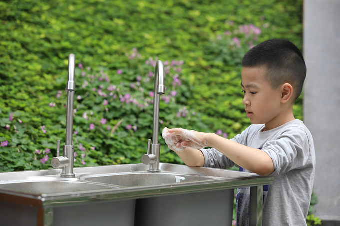 Trường học tổng vệ sinh phòng Covid-19