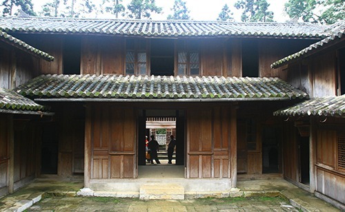 Khu dinh thự nhà Vương. Ảnh: Viết Tuân