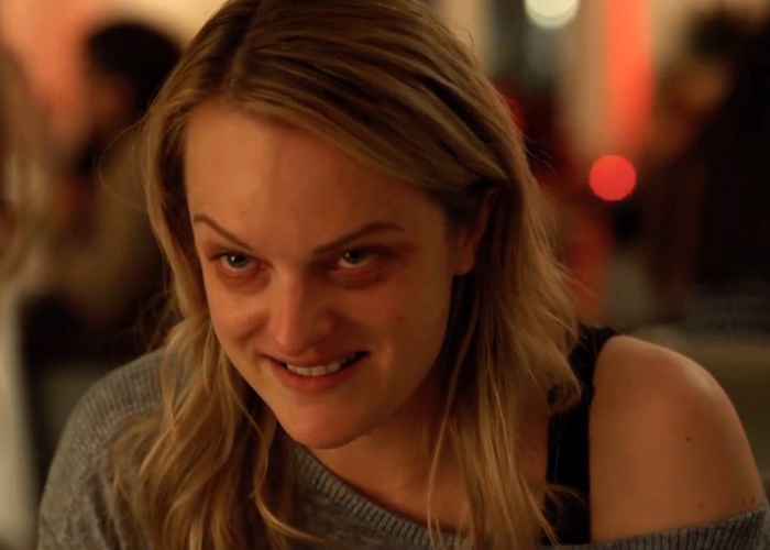 Phim khai thác ý tưởng về cái ác vô hình, nhưng khán giả có thể cảm nhận tác động của nó lên những người phải chống trả nó. Ảnh: Universal.