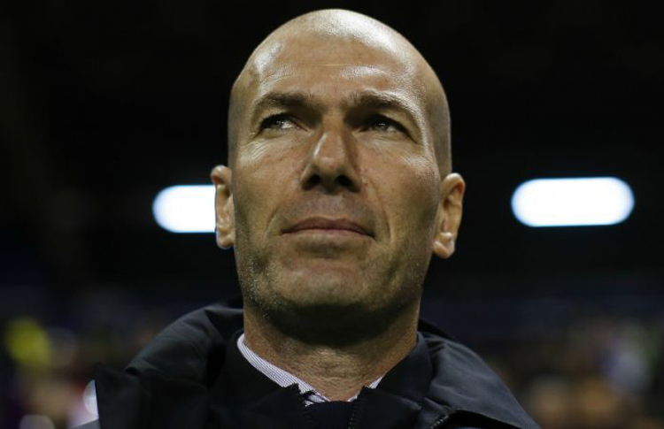 HLV Zidane chê các học trò mất tập trung trong 10 phút cuối trận đấu với Man City ngày 26/2.