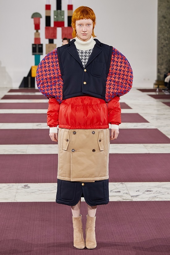 Anrealage 'lắp ghép' trang phục