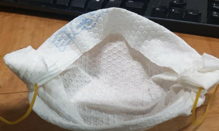 Khẩu trang tự chế từ khăn giấy và dây chun của nhóm tình nguyện và Hiệp hội Phụ nữ Saemaul, đảo Jeju hồi đầu tháng này. Ảnh: Korea Herald.