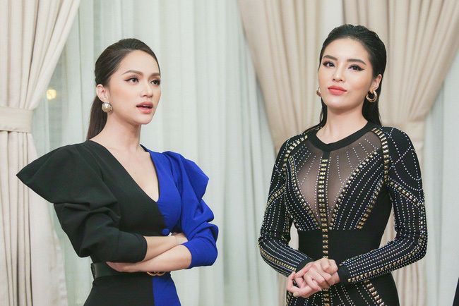 Hương Giang chưa bao giờ thấy mình lép vế khi đứng cạnh các hoa hậu Việt Nam. Ảnh: Cát Tiên Sa.
