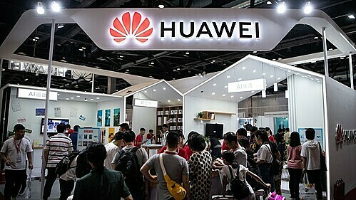 Những lệnh cấm của Mỹ khiến Huawei gặp nhiều khó khăn nhưng công ty này cũng cho thấy khả năng ứng biến và sức ảnh hưởng của mình trong cuộc chiến tranh thương mại. Ảnh: Ảnh: Reuters