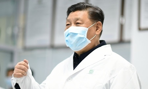 Chủ tịch Trung Quốc Tập Cận Bình thăm trung tâm phòng dịch ở Bắc Kinh ngày 10/2. Ảnh: AFP.