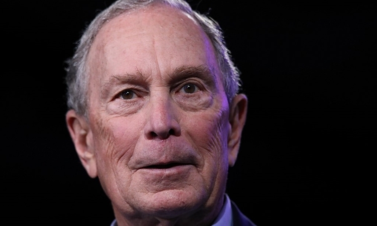 Michael Bloomberg tại cuộc mít tinh ở Florida ngày 3/3. Ảnh: AFP.