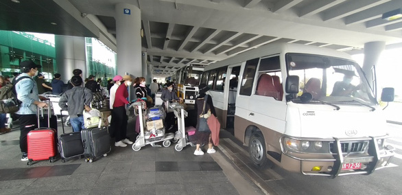 Chuyển 3 chuyến bay với hơn 600 hành khách từ Hàn Quốc về sân bay Cần Thơ - Ảnh 1.