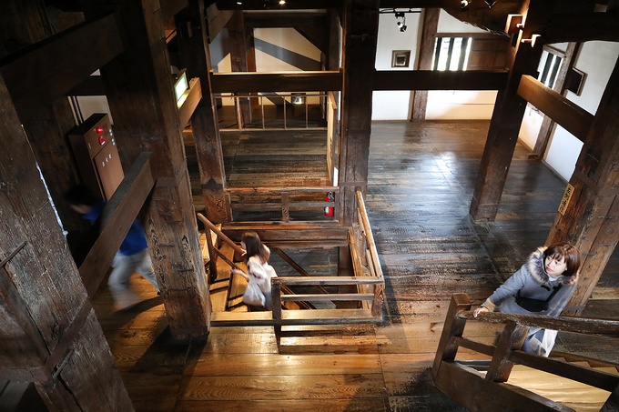 Vẻ đẹp lâu đài gỗ Nhật Bản