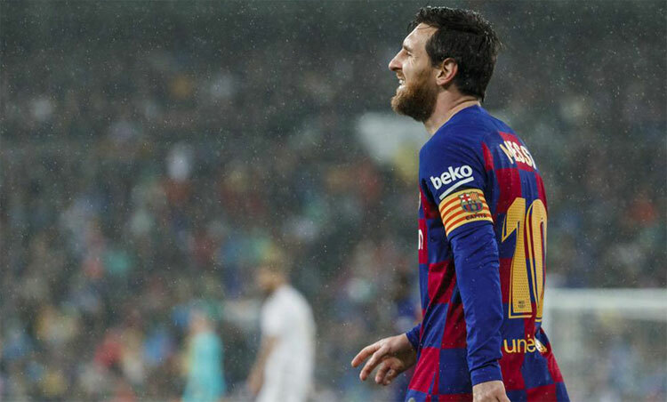 Messi không còn đồng đội đủ đẳng cấp hỗ trợ trong những trận đấu lớn. Ảnh: Marca.