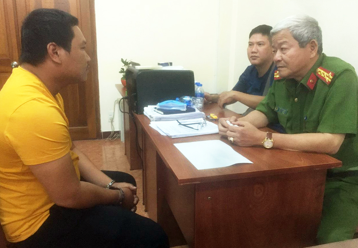 Nguyễn Thanh Tâm tại cơ quan điều tra. Ảnh: Trường Hà.