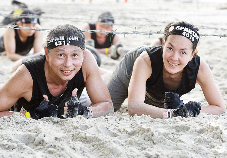 Vợ chồng Thanh Uyên đam mê các môn thể thao mang tính vận động .