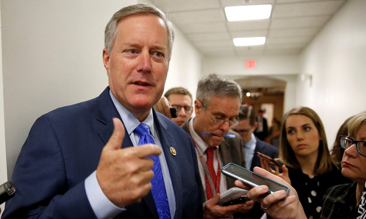 Nghị sĩ Mark Meadows trả lời truyền thông ở Capitall Hill, Washington tháng 5/2017. Ảnh: Reuters.