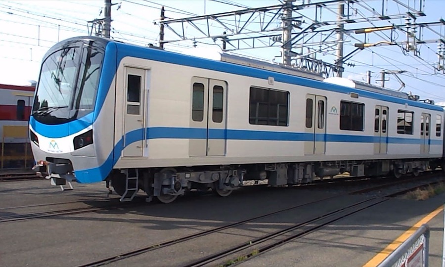 Đoàn tàu metro số 1 chạy thử ở Nhật Bản