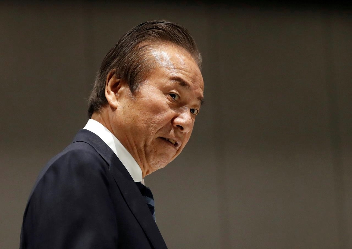  Haruyuki Takahashi, 75 tuổi, dự cuộc họp của Ủy ban điều hành Olympic Tokyo hôm 30/3. Ảnh: Reuters.