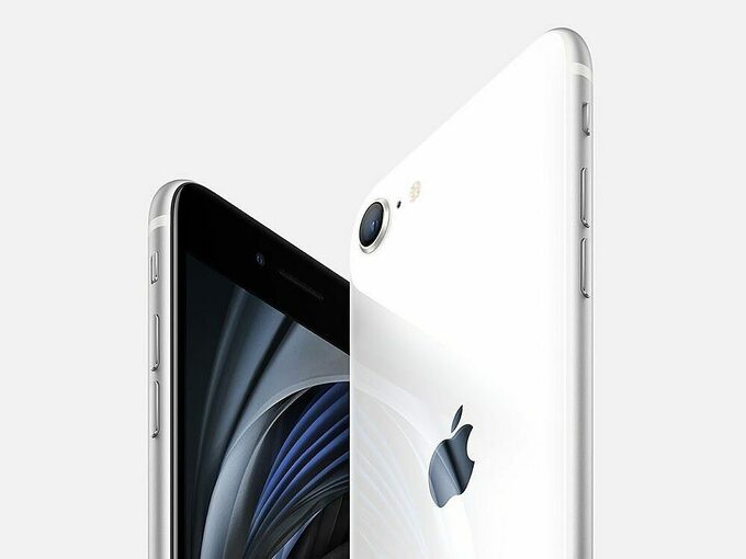 Nhiều ý kiến cho rằng mẫu máy mới nên đặt là iPhone 8s thay vì iPhone SE. Ảnh: Apple