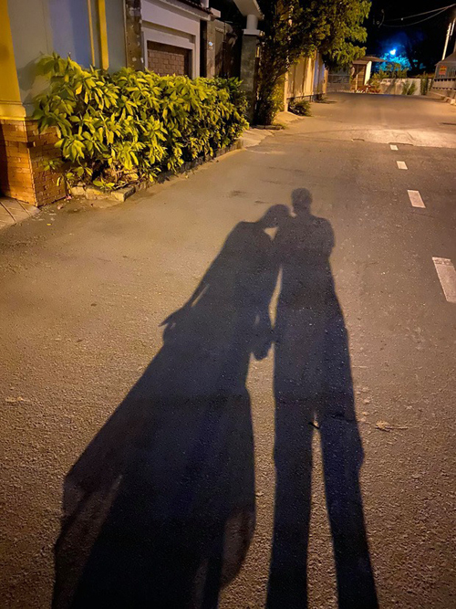 Ảnh Vân Hugo bên bạn trai.