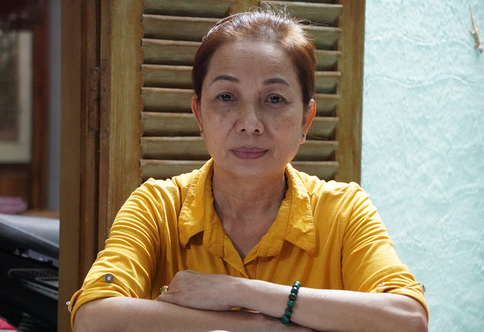 Bà Nguyễn Thị Loan thời điểm nhận quyết định kháng nghị vụ án của Viện Kiểm sát nhân dân tối cao, tháng 11 năm ngoái. Ảnh: Hoàng Nam