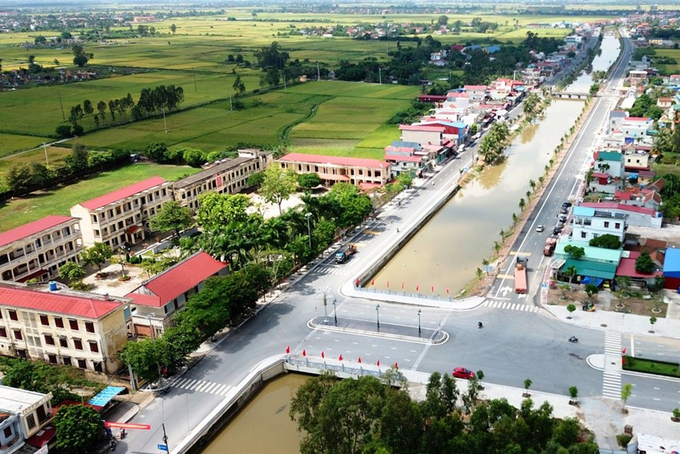Dự án đầu tư xây dựng tuyến đường đôi nối từ cầu Lạng Am, xã Lý Học đến xã Trấn Dương theo tiêu chuẩn đường cấp 3 đồng bằng, dài 9,47km, có tổng mức đầu tư 1343 tỷ đồng. Ảnh: Giang Chinh
