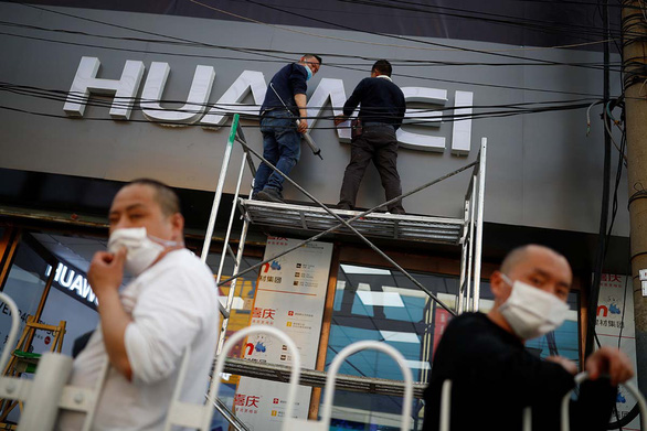 Mỹ tung đòn hiểm mới với Huawei - Ảnh 1.