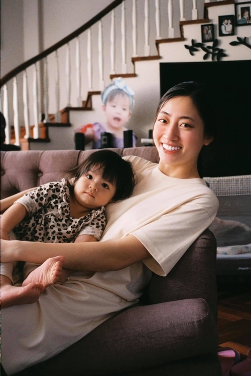 Con gái gần 2 tuổi của bà trùm hoa hậu Kim Dung - 10