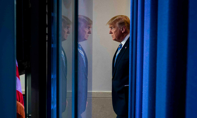 Tổng thống Donald Trump tại Nhà Trắng, thủ đô Washington, hồi tháng 3. Ảnh: NYTimes.