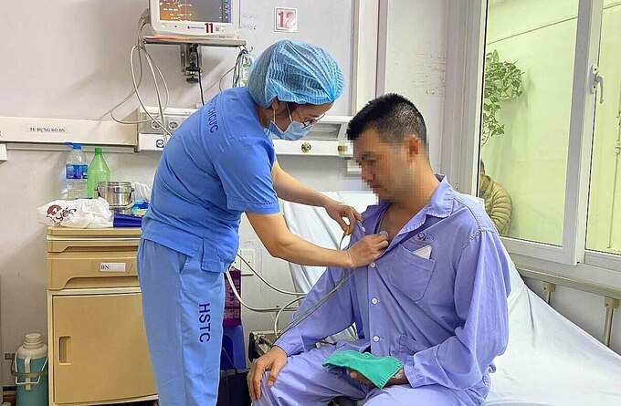 Bệnh nhân đã hồi phục sau khi được các y, bác sĩ Bệnh viện Tim Hà Nội tận tình cứu chữa