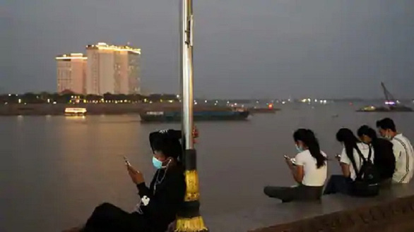 Campuchia bác bỏ nghi ngờ sẽ kiểm duyệt Internet kiểu Trung Quốc - Ảnh 1.
