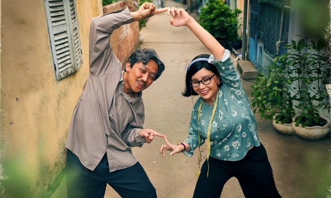 Trấn Thành và Lê Giang đóng cặp đôi trung niên trong phim Bố già.