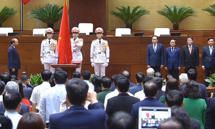 Video Lễ tuyên thệ Tân Chủ tịch nước Nguyễn Xuân Phúc